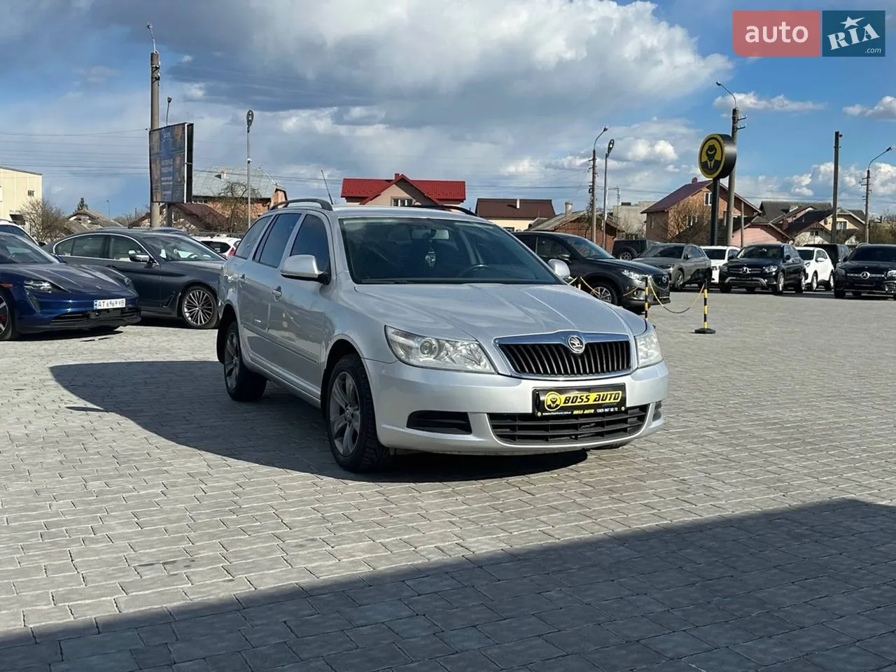 2010 Skoda Octavia - мініатюра 17