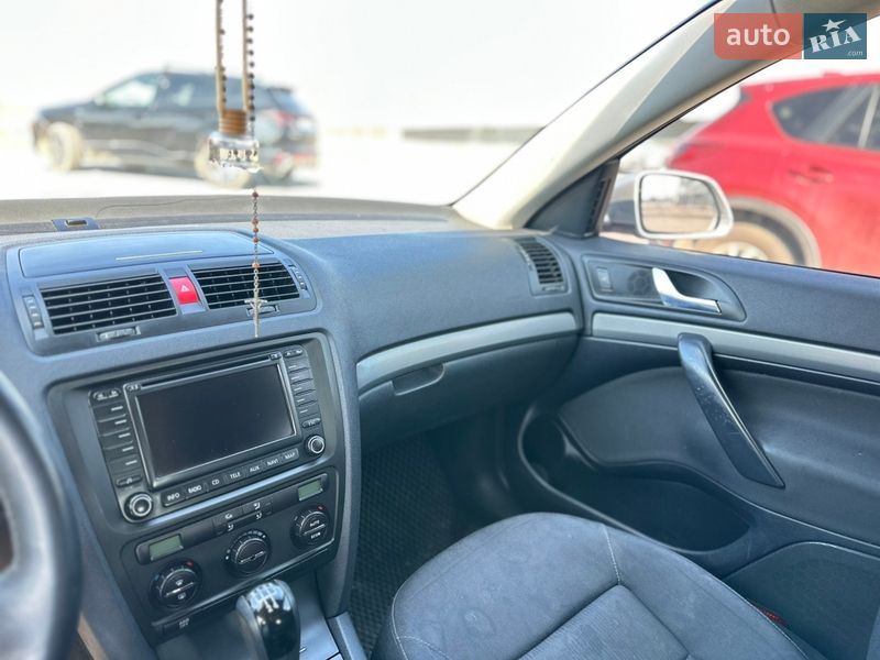 Ліфтбек Skoda Octavia 2005 в Львові