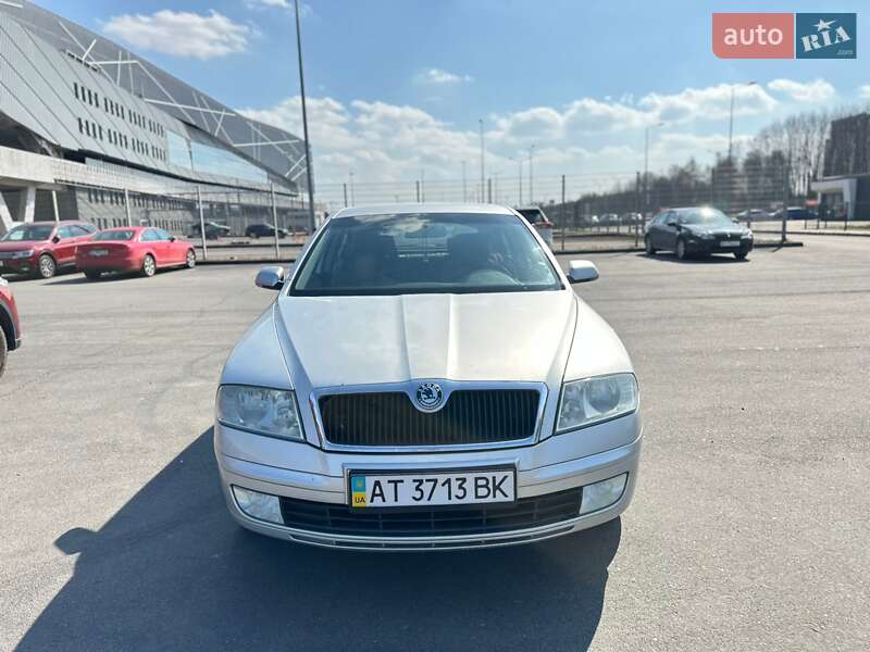 Ліфтбек Skoda Octavia 2005 в Львові