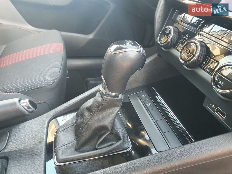 Універсал Skoda Octavia 2018 в Луцьку