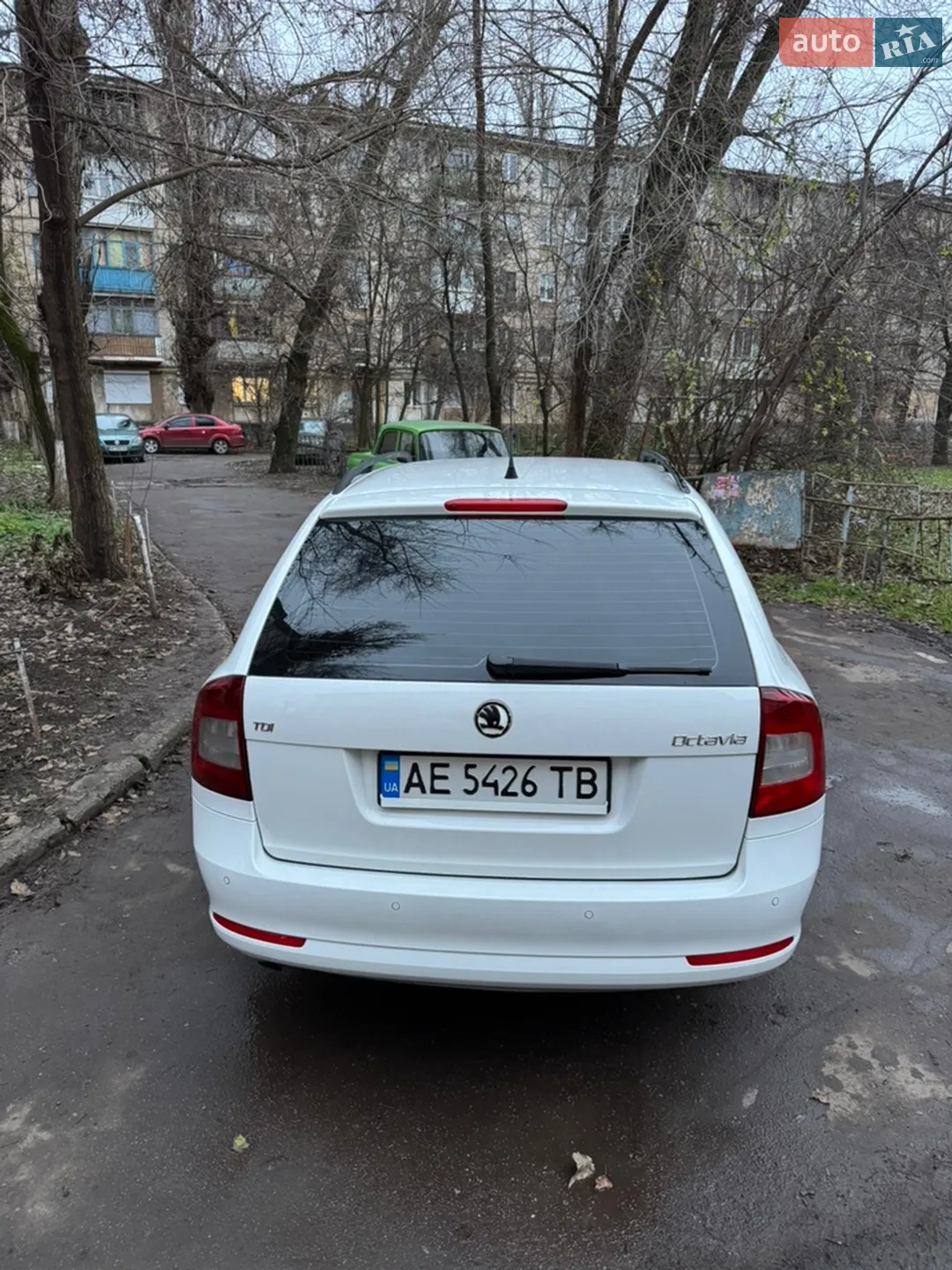 2011 Skoda Octavia - мініатюра 3