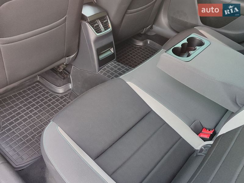 Універсал Skoda Octavia 2016 в Славуті