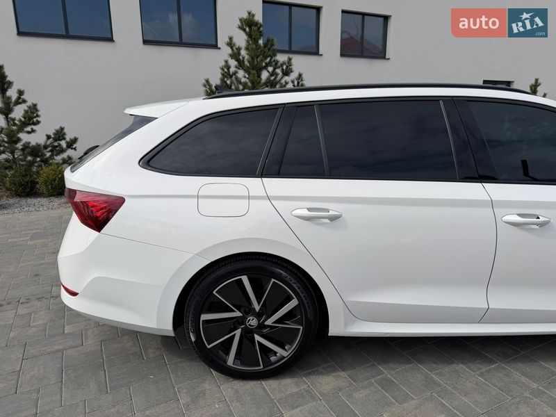Універсал Skoda Octavia 2021 в Луцьку