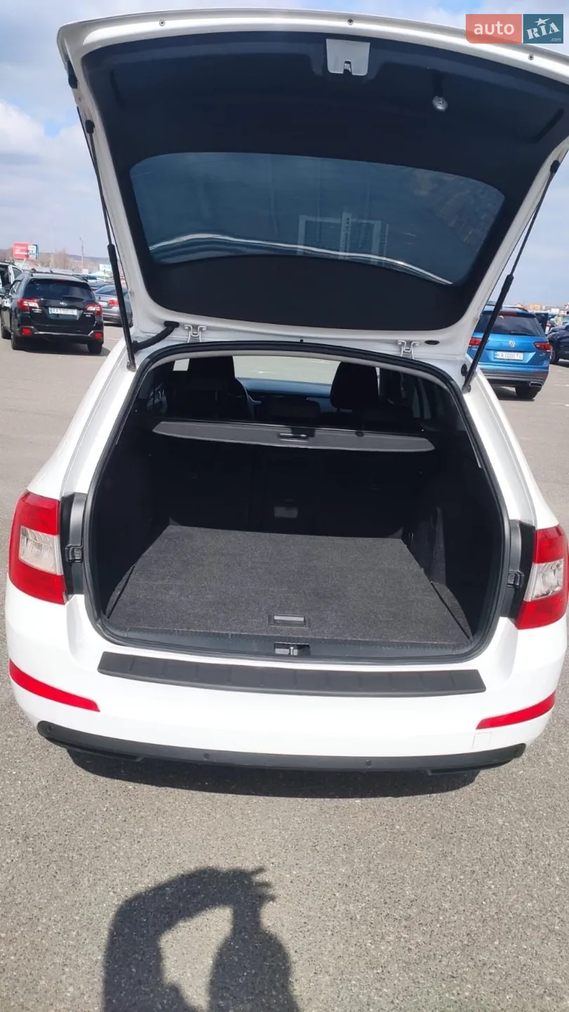 2016 Skoda Octavia - мініатюра 10