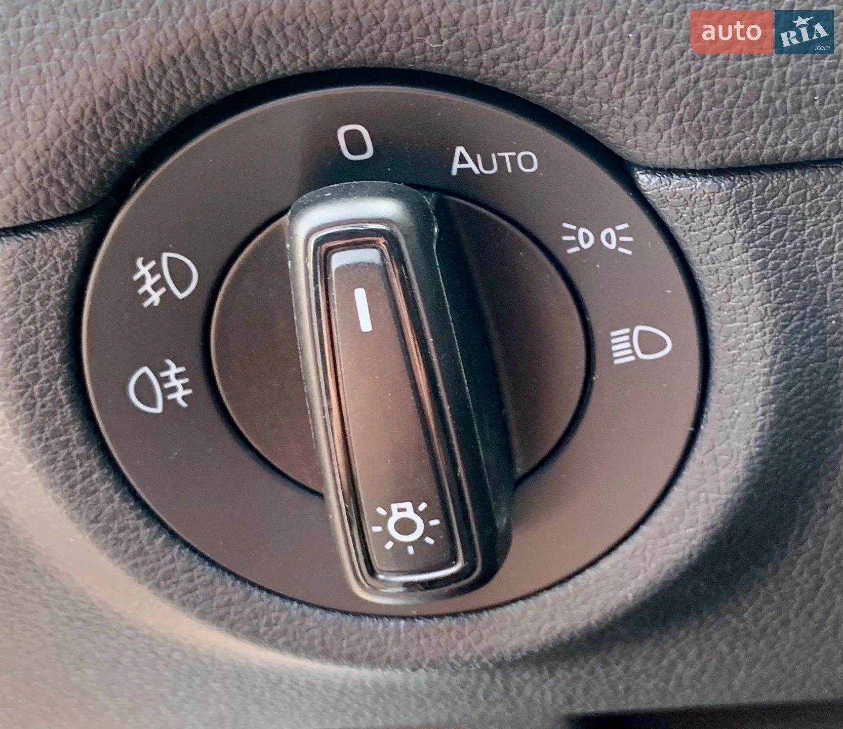 2017 Skoda Octavia - мініатюра 60
