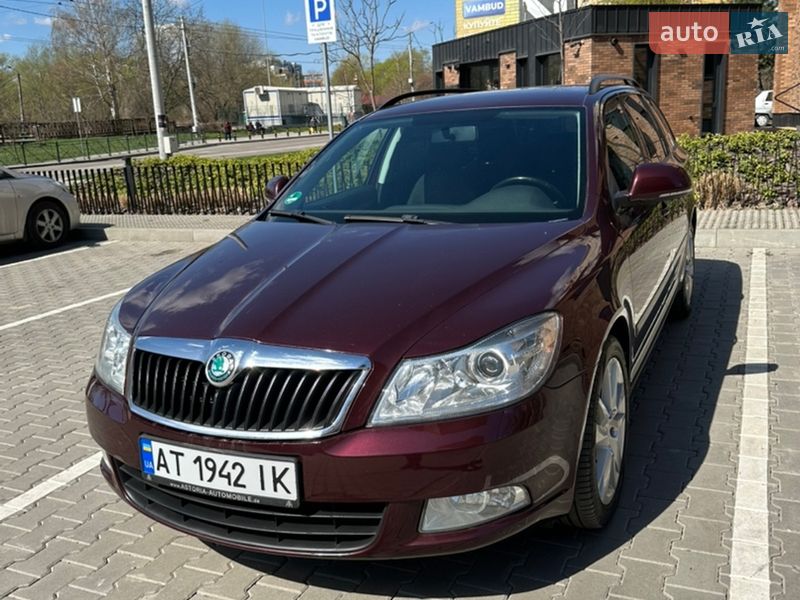 Універсал Skoda Octavia 2012 в Івано-Франківську
