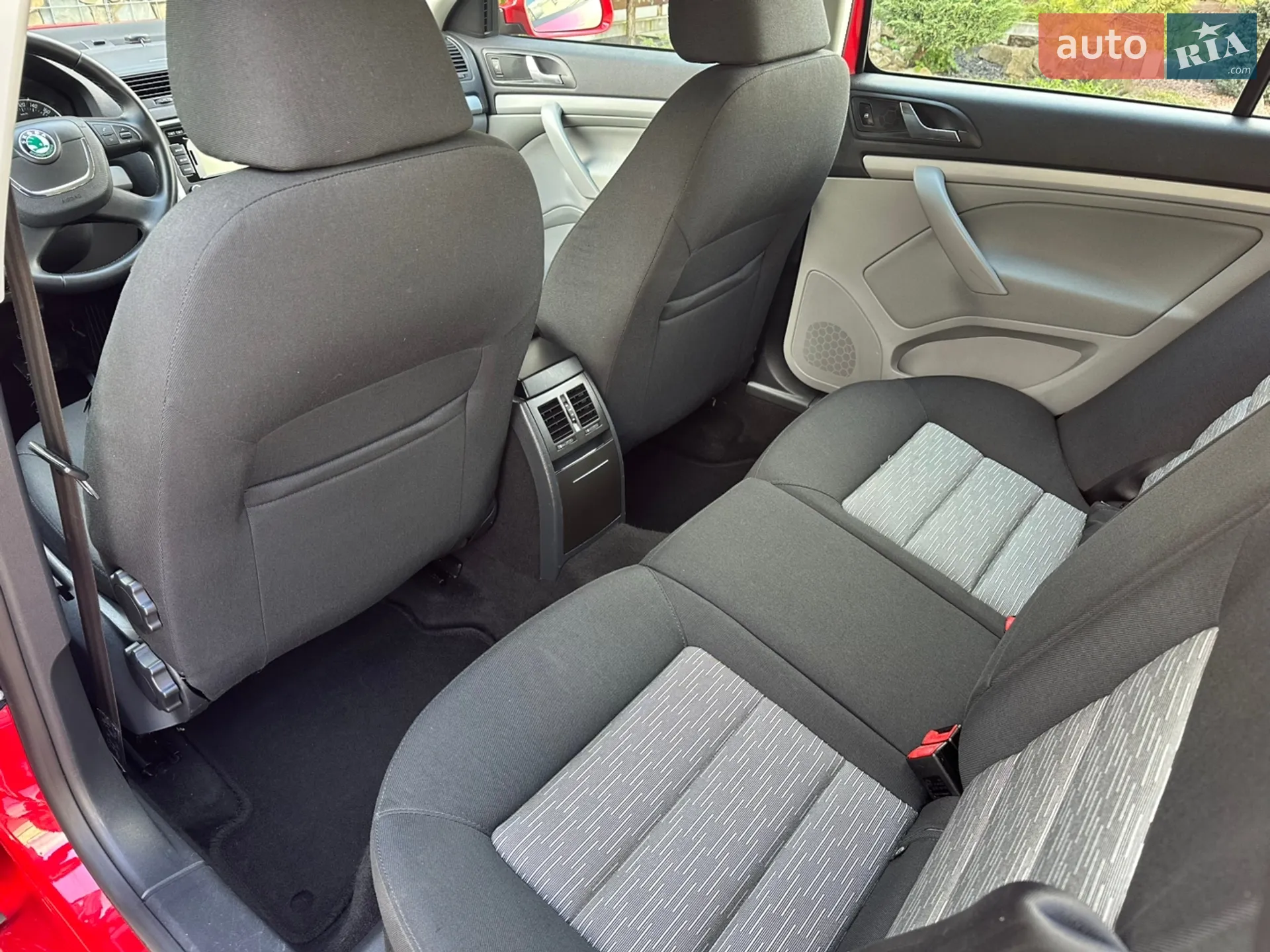 2012 Skoda Octavia - мініатюра 80