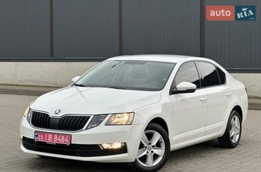 Ліфтбек Skoda Octavia 2019 в Луцьку