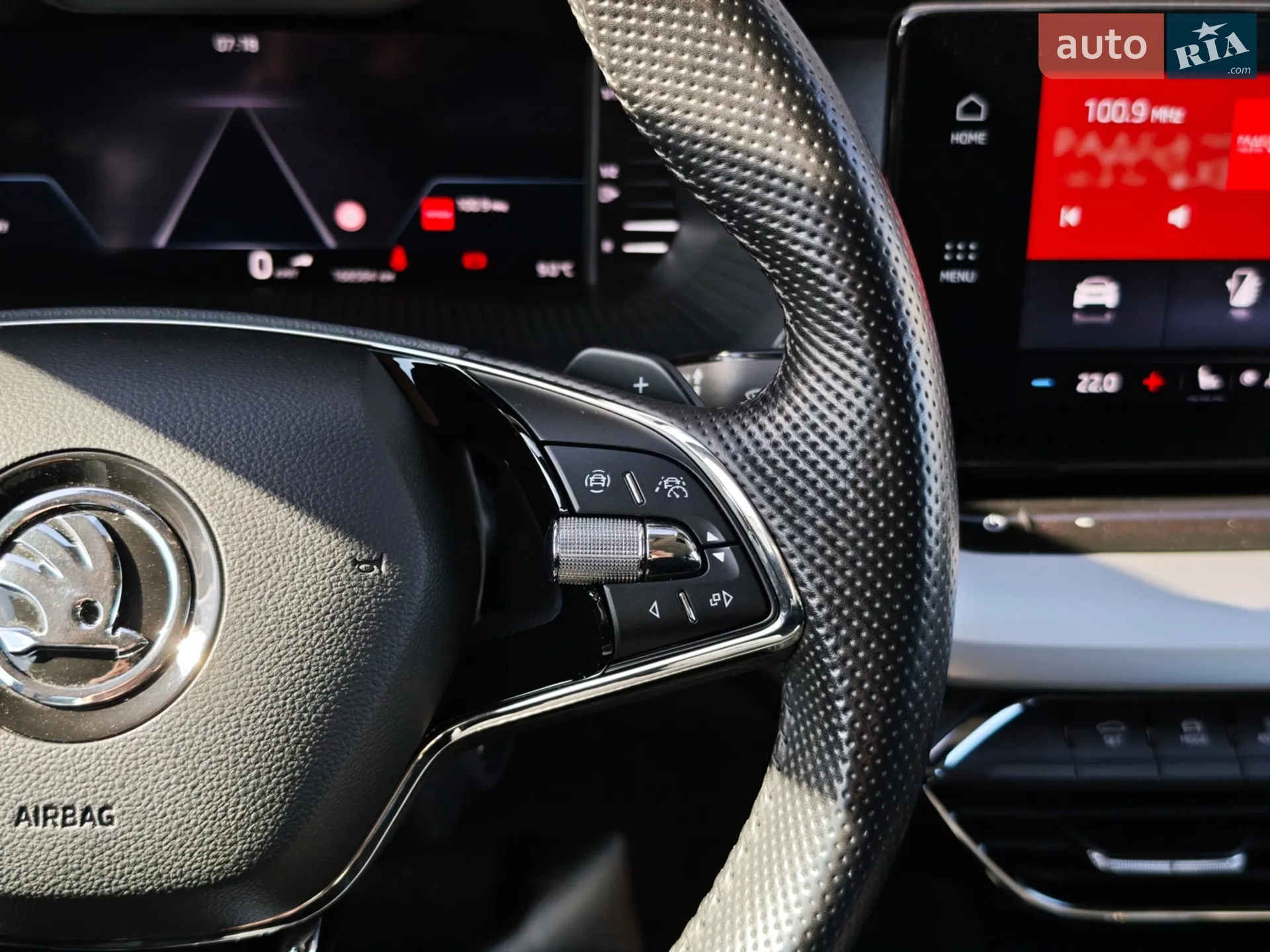 2022 Skoda Octavia - мініатюра 25