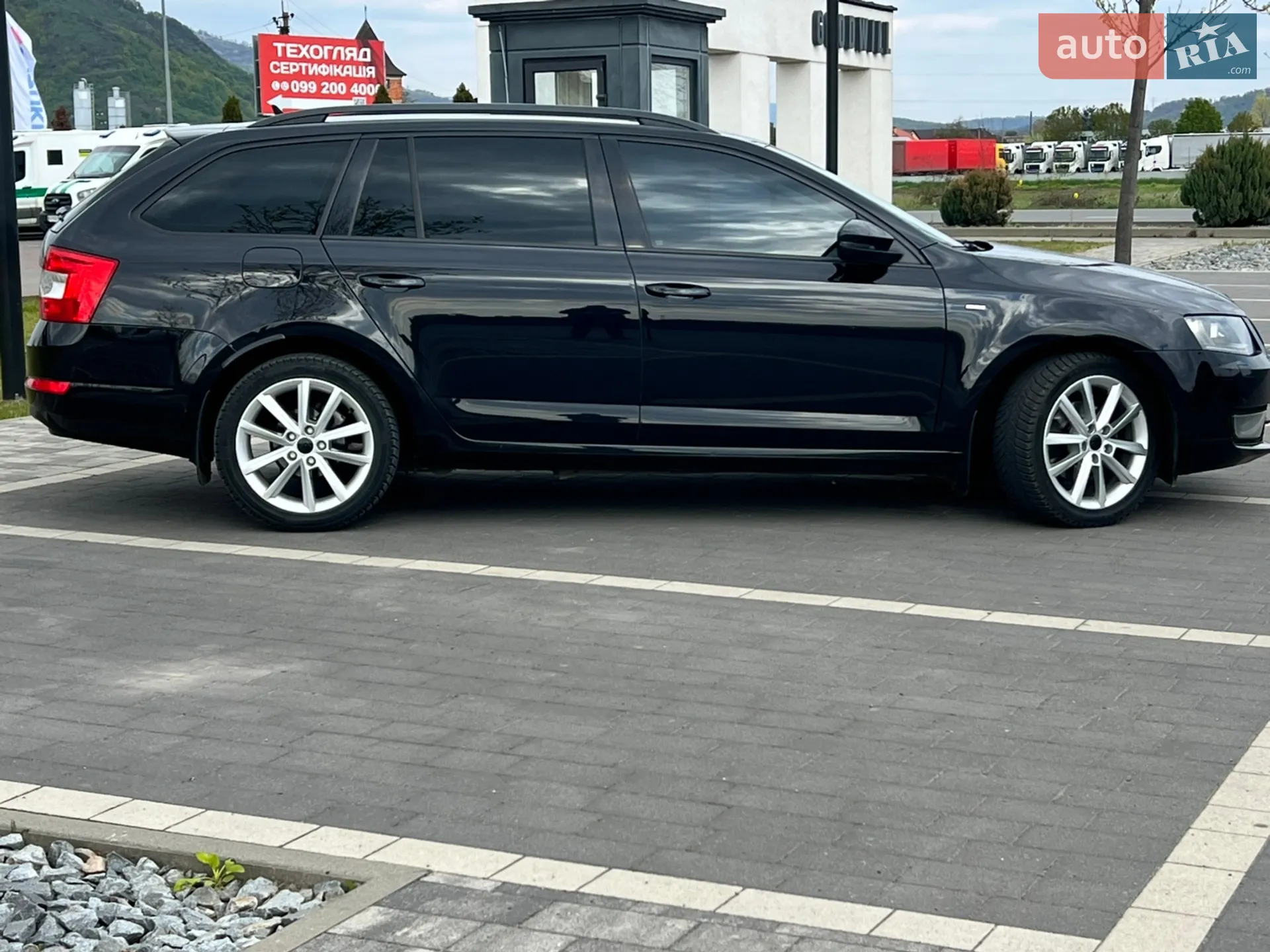 2016 Skoda Octavia - мініатюра 3