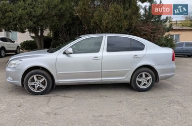 Лифтбек Skoda Octavia 2010 в Николаеве