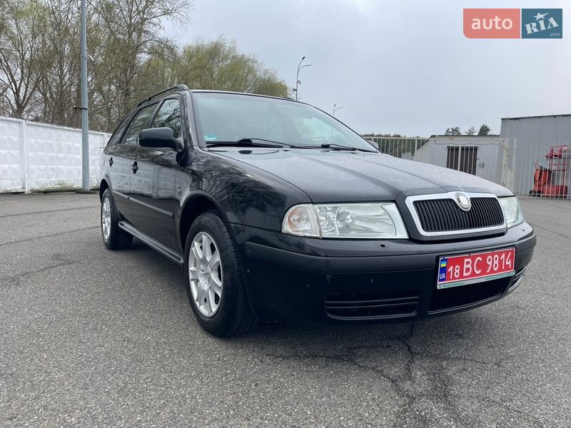 Универсал Skoda Octavia 2009 в Киеве фото 10 Универсал Skoda Octavia 2009 в Киеве