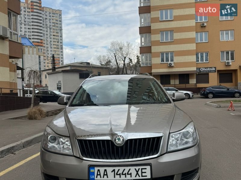 Універсал Skoda Octavia 2010 в Києві