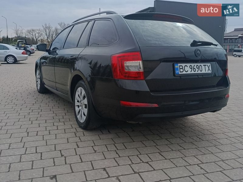 Універсал Skoda Octavia 2016 в Дрогобичі