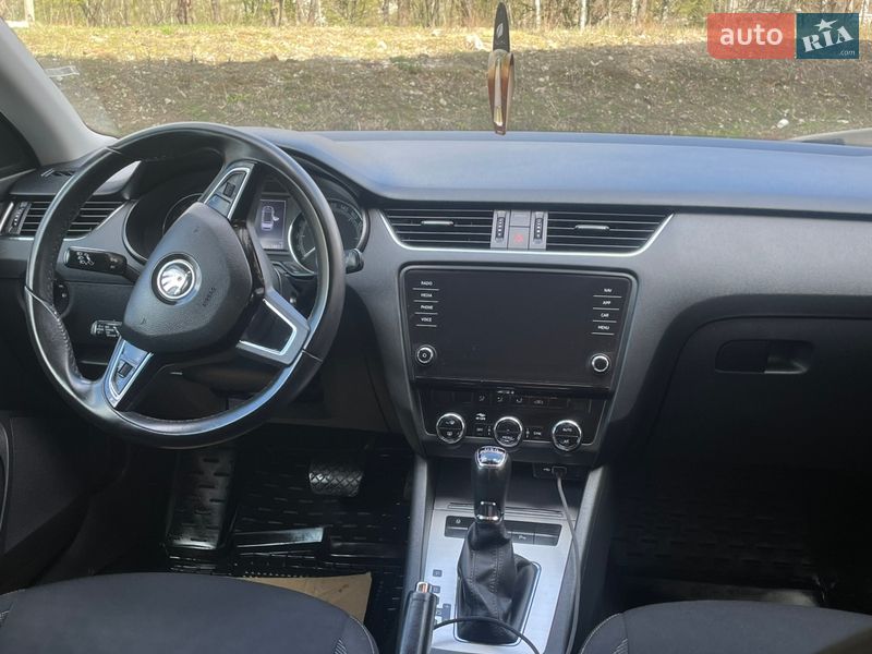 Универсал Skoda Octavia 2018 в Горохове