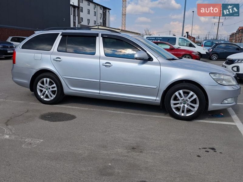 Универсал Skoda Octavia 2012 в Киеве фото 7 Универсал Skoda Octavia 2012 в Киеве