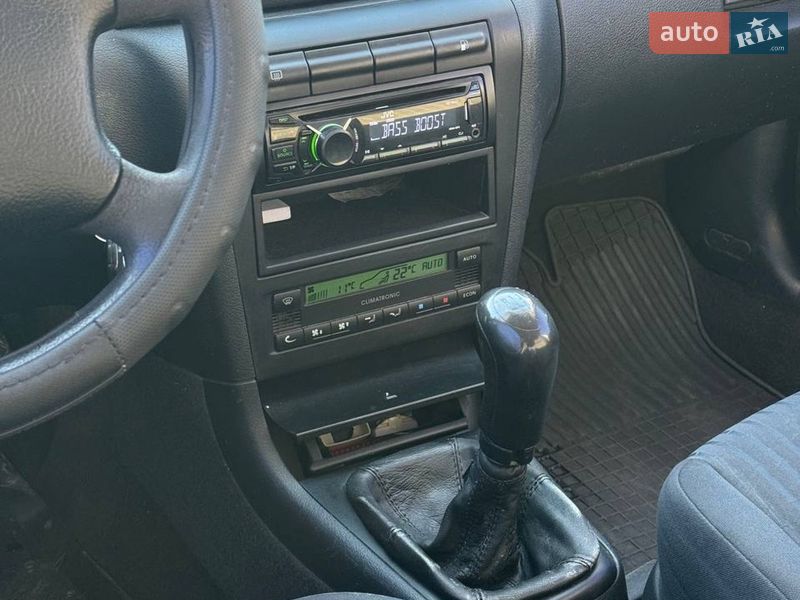 Ліфтбек Skoda Octavia 2004 в Дніпрі