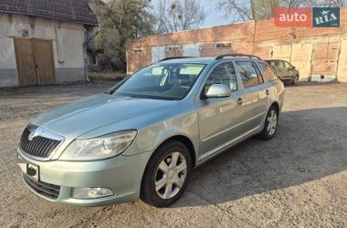 Універсал Skoda Octavia 2011 в Калуші
