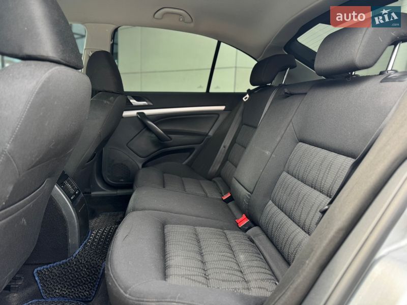 Ліфтбек Skoda Octavia 2009 в Києві