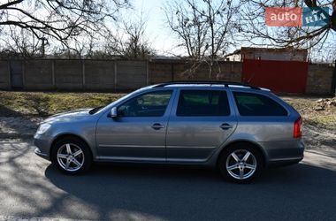Універсал Skoda Octavia 2012 в Харкові