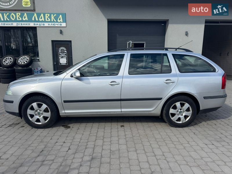 Универсал Skoda Octavia 2005 в Староконстантинове