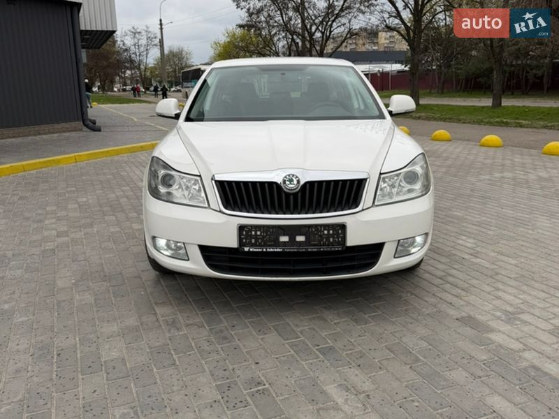 Ліфтбек Skoda Octavia 2012 в Кам'янському
