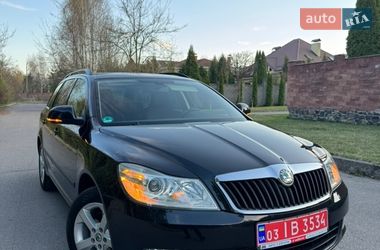 Универсал Skoda Octavia 2012 в Ровно
