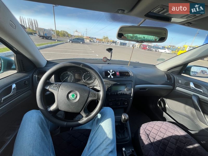 Універсал Skoda Octavia 2005 в Луцьку