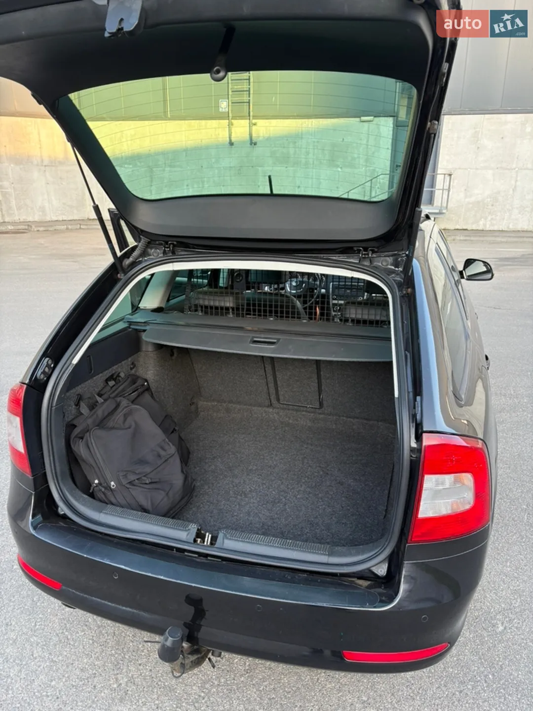 2010 Skoda Octavia - мініатюра 18