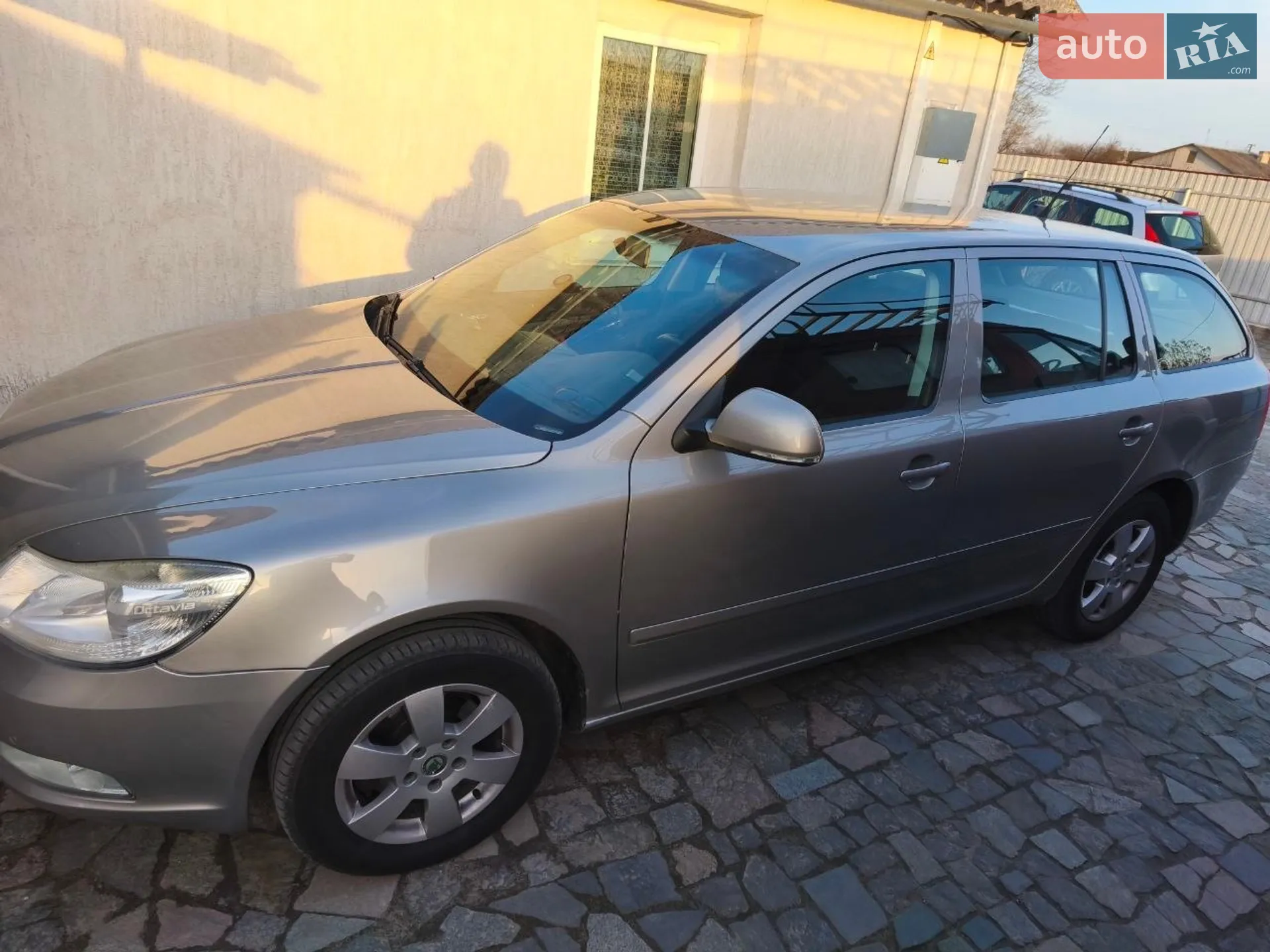 2010 Skoda Octavia - мініатюра 5