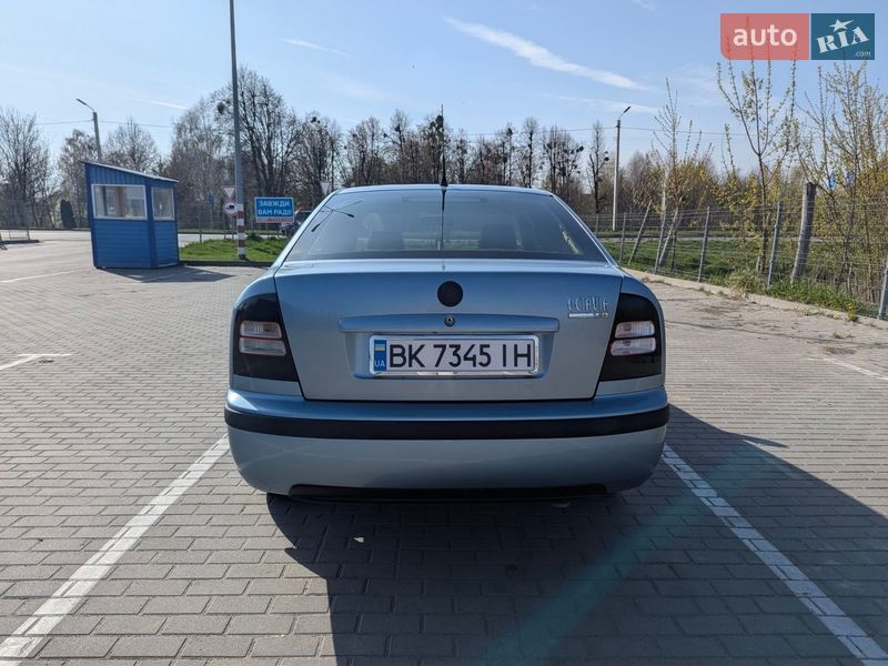 Ліфтбек Skoda Octavia 2001 в Дубні