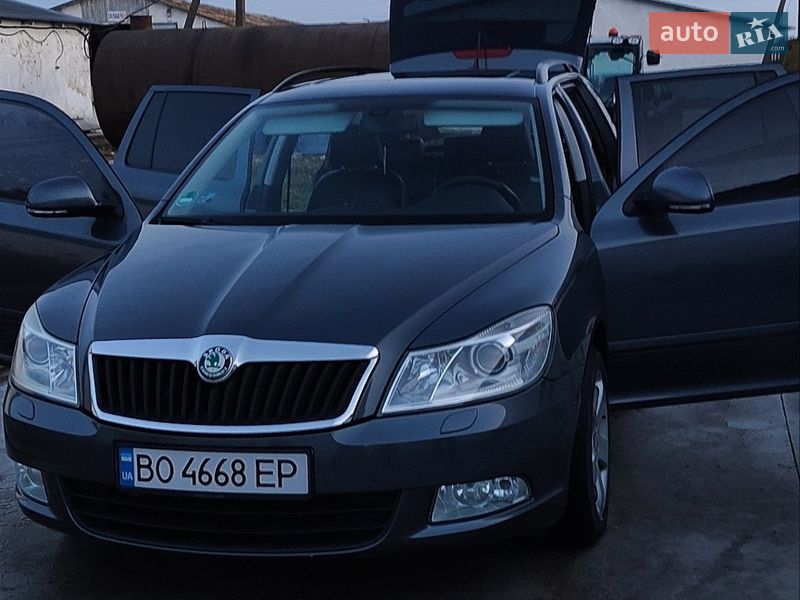 Універсал Skoda Octavia 2011 в Ланівці