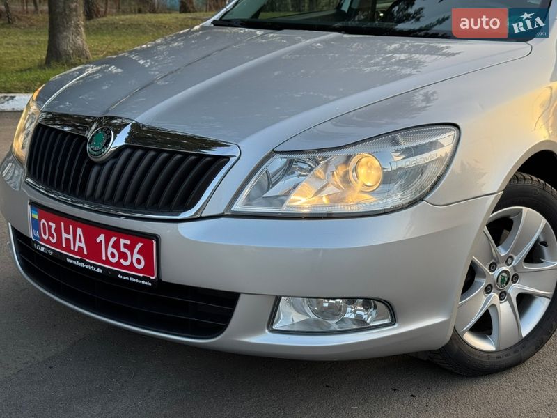 Универсал Skoda Octavia 2009 в Луцке фото 2 Универсал Skoda Octavia 2009 в Луцке