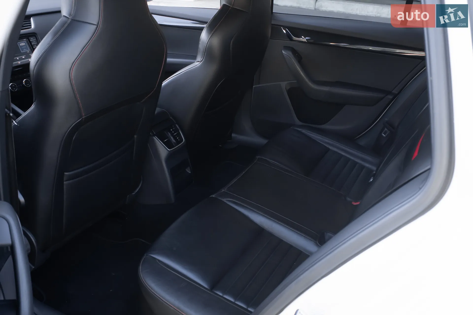 2013 Skoda Octavia - мініатюра 9