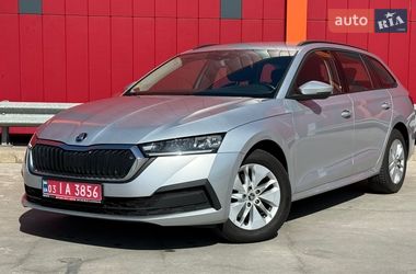 Универсал Skoda Octavia 2022 в Киеве