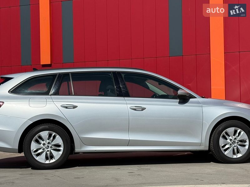 Универсал Skoda Octavia 2022 в Киеве фото 16 Универсал Skoda Octavia 2022 в Киеве