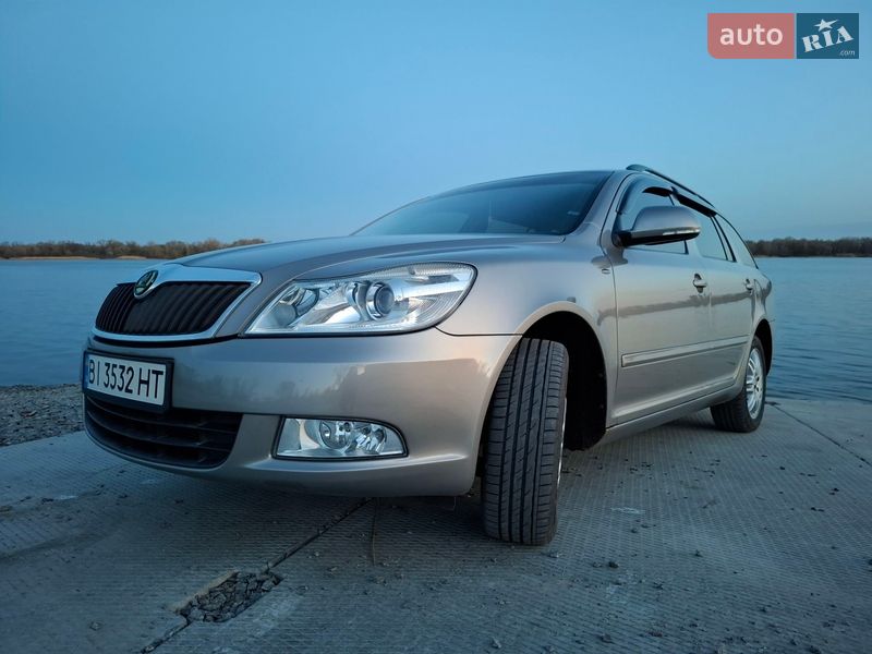 Універсал Skoda Octavia 2010 в Кременчуці