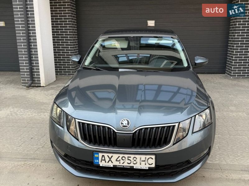 Лифтбек Skoda Octavia 2018 в Львове фото 2 Лифтбек Skoda Octavia 2018 в Львове
