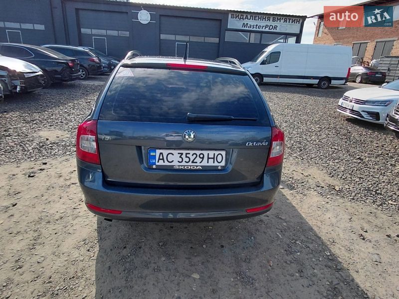 Універсал Skoda Octavia 2010 в Луцьку