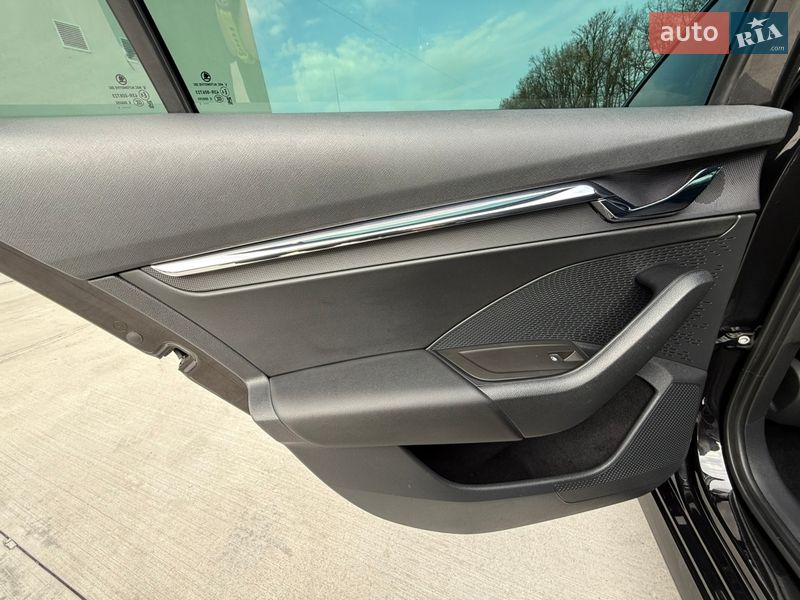 Универсал Skoda Octavia 2021 в Луцке