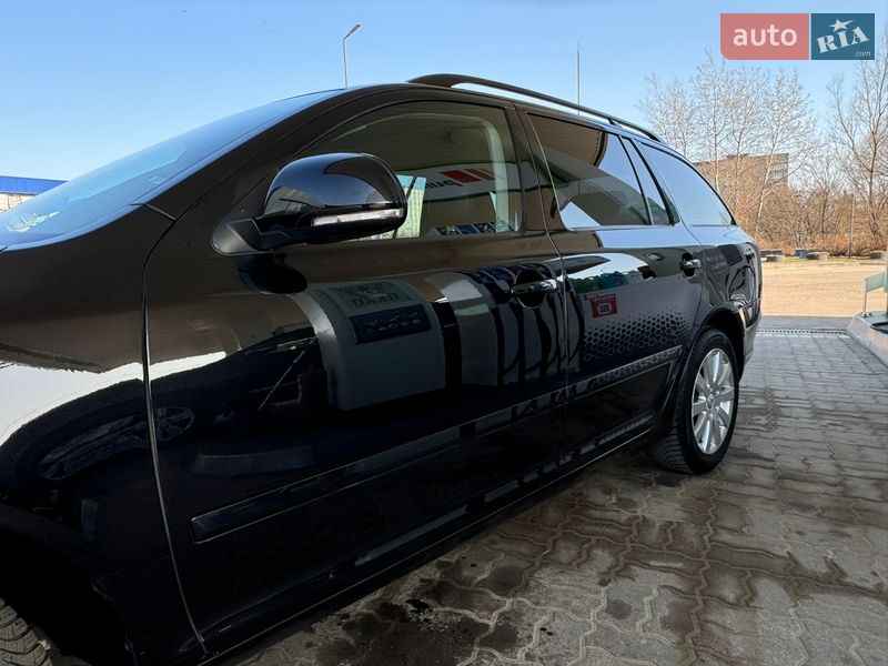 Универсал Skoda Octavia 2011 в Дрогобыче