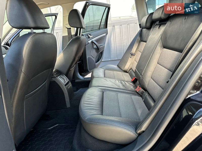 Универсал Skoda Octavia 2011 в Дрогобыче