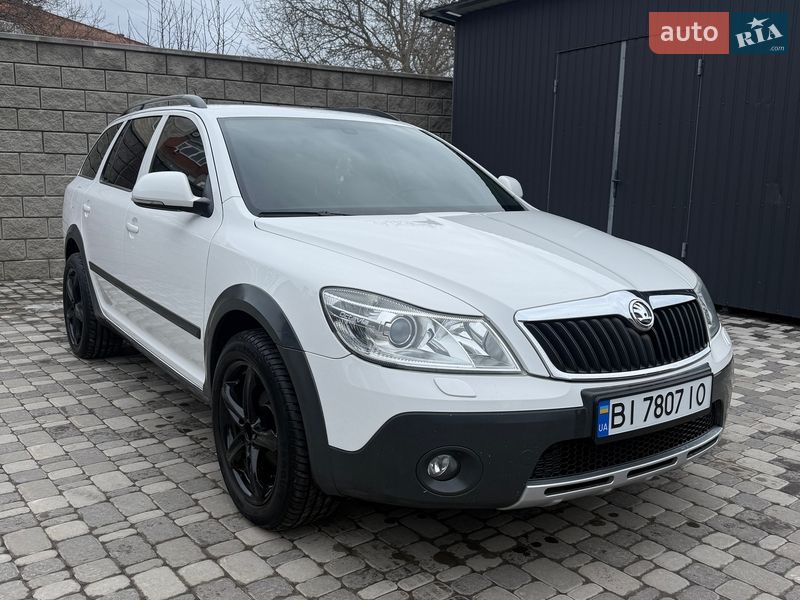 Универсал Skoda Octavia 2010 в Гадяче фото Универсал Skoda Octavia 2010 в Гадяче