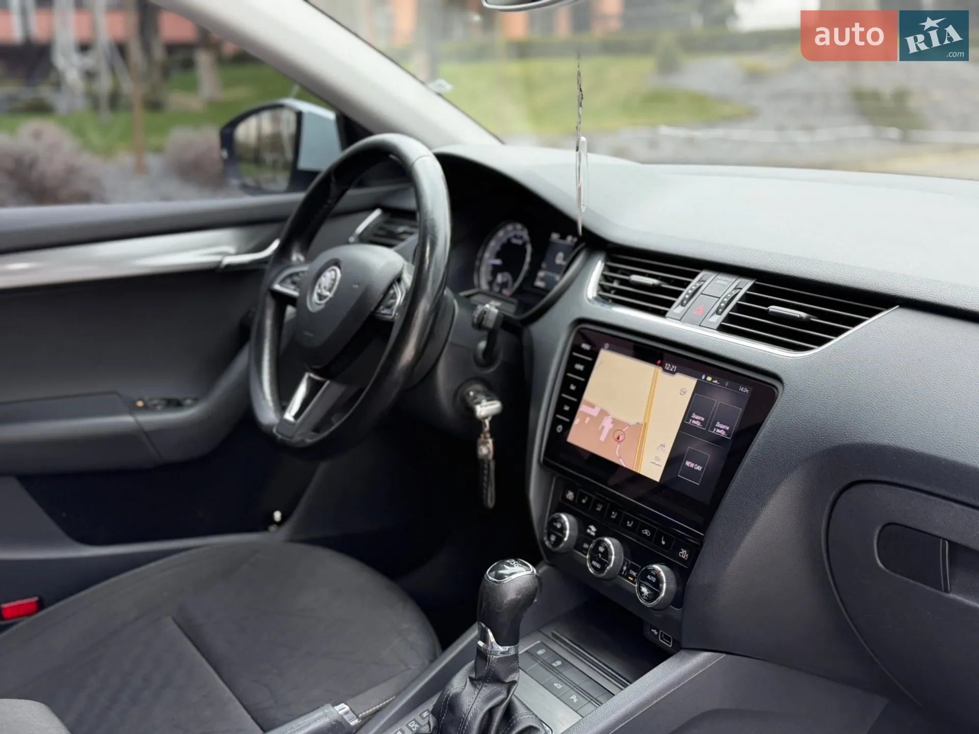 2017 Skoda Octavia - мініатюра 29