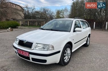 Универсал Skoda Octavia 2009 в Золотоноше