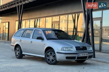 Універсал Skoda Octavia 2001 в Жовкві