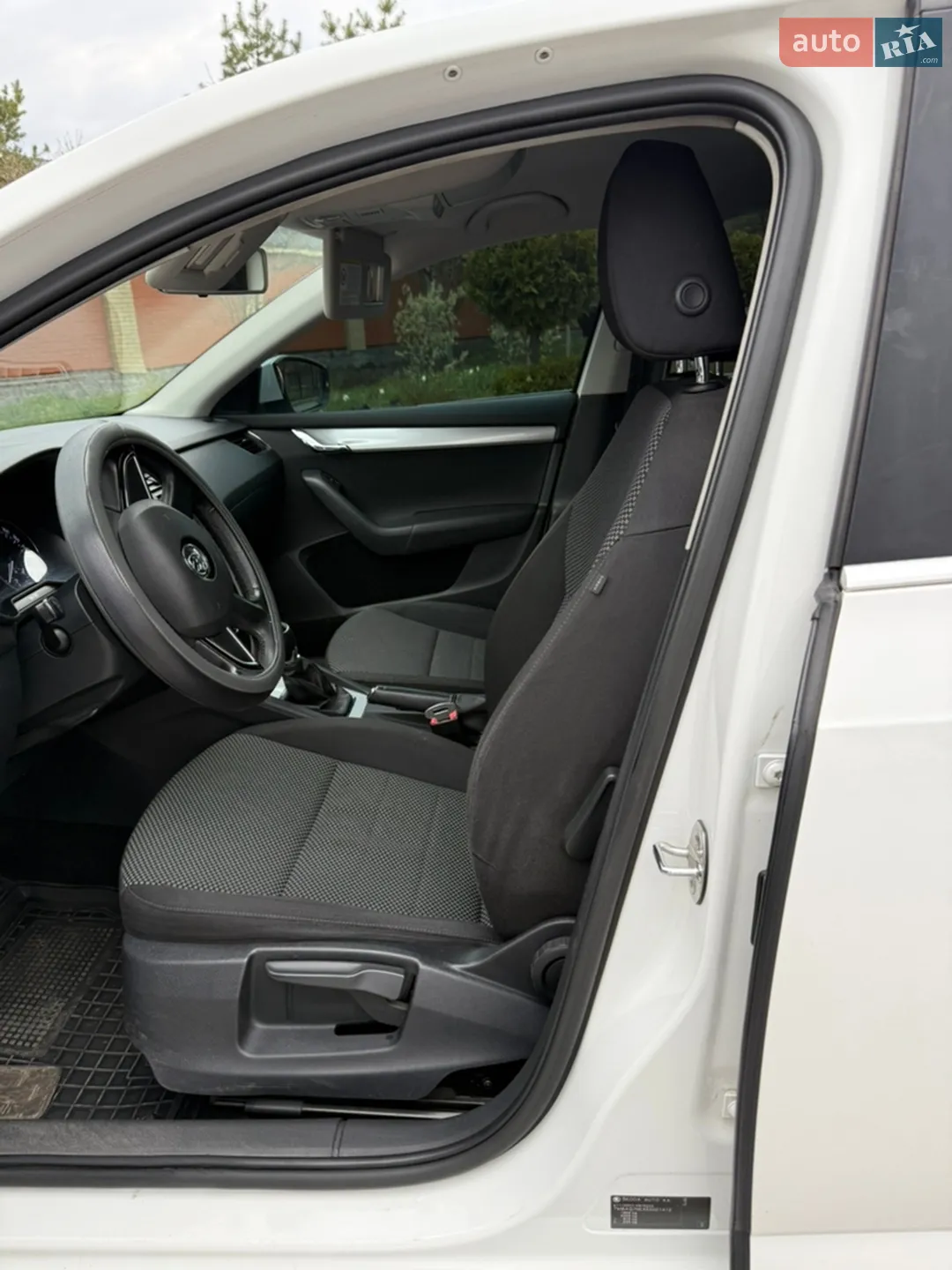 2013 Skoda Octavia - мініатюра 11