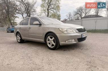 Лифтбек Skoda Octavia 2010 в Карловке