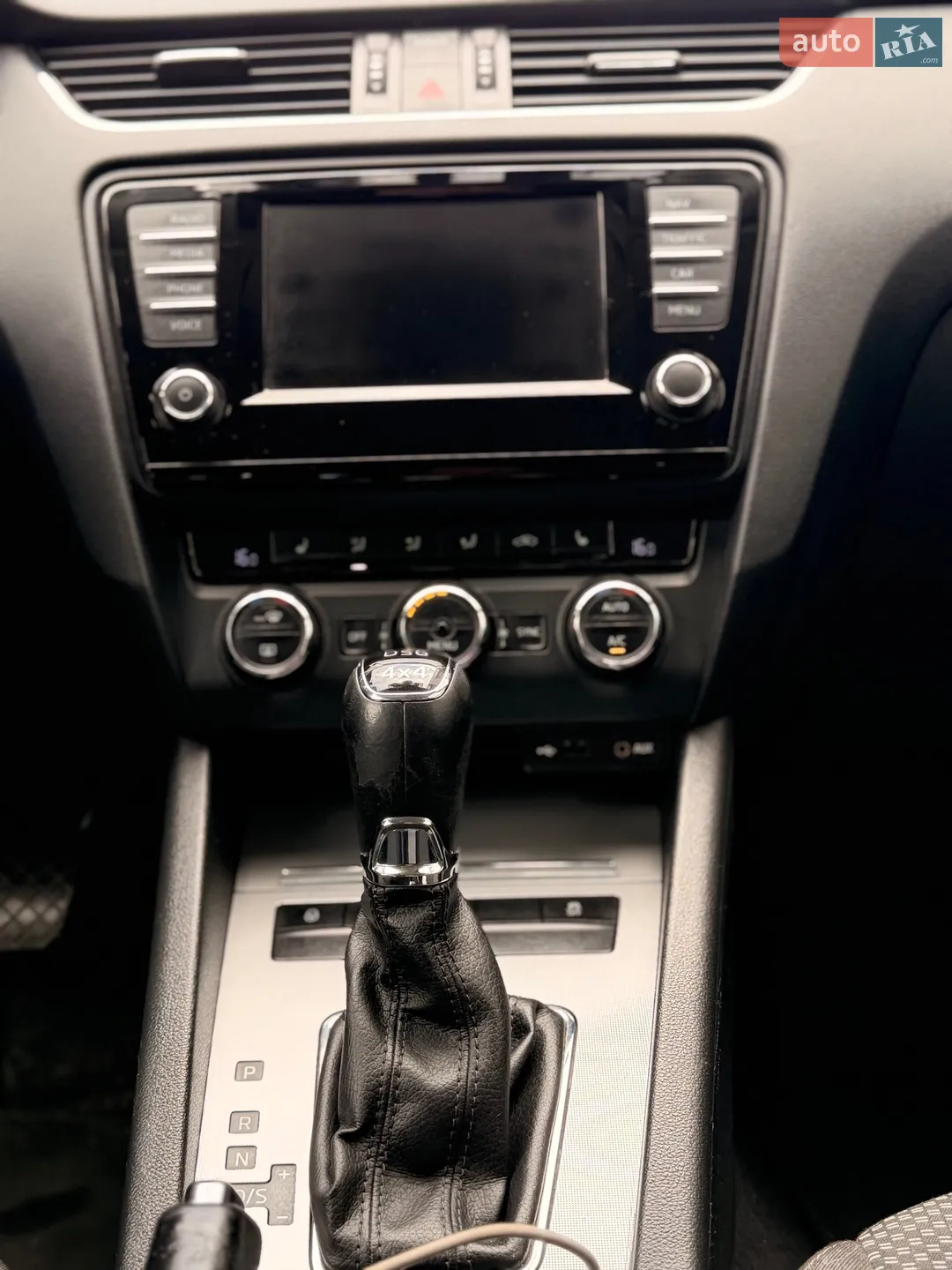 2016 Skoda Octavia - мініатюра 25