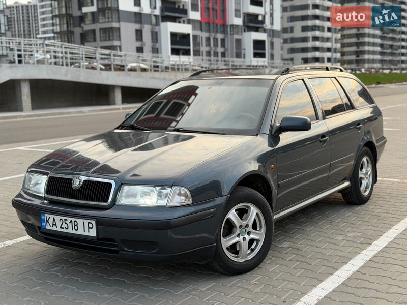 Skoda Octavia 2000